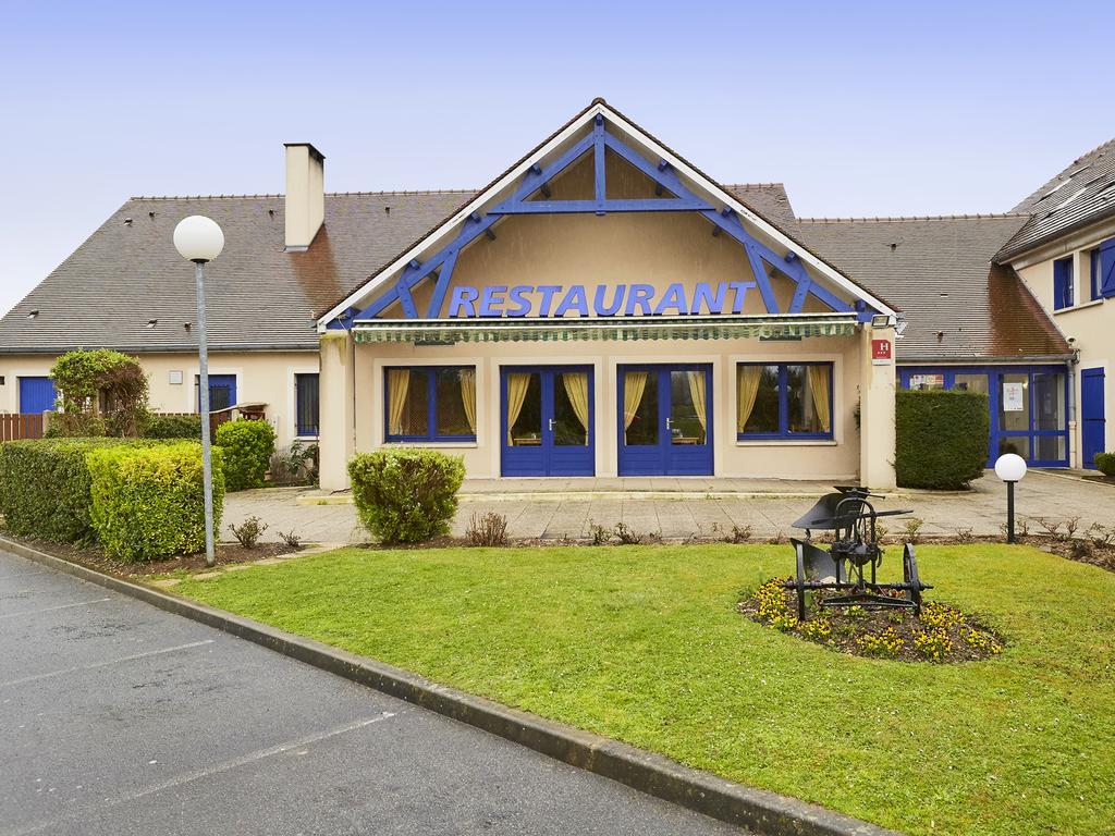 Comfort Hotel Etampes Exterior photo